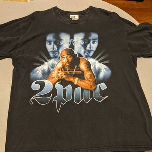 2 pac tu pac t-shirt size XL